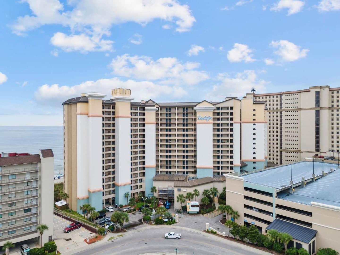 Luxury Ocean Front By Barefoot Landing Leilighet Myrtle Beach Eksteriør bilde