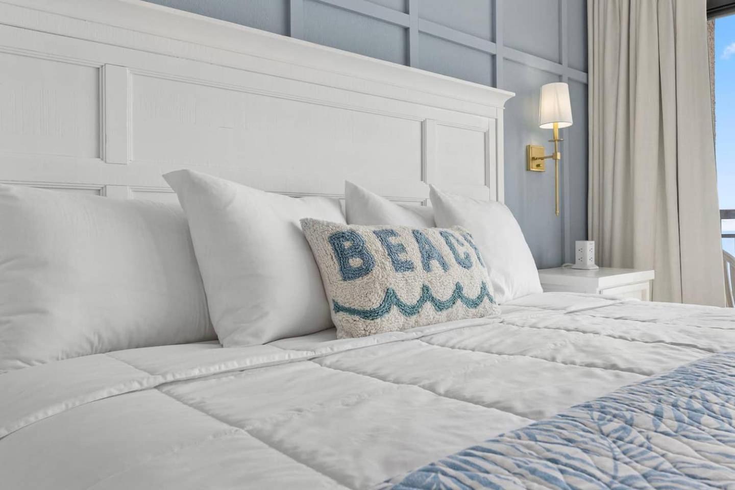 Luxury Ocean Front By Barefoot Landing Leilighet Myrtle Beach Eksteriør bilde