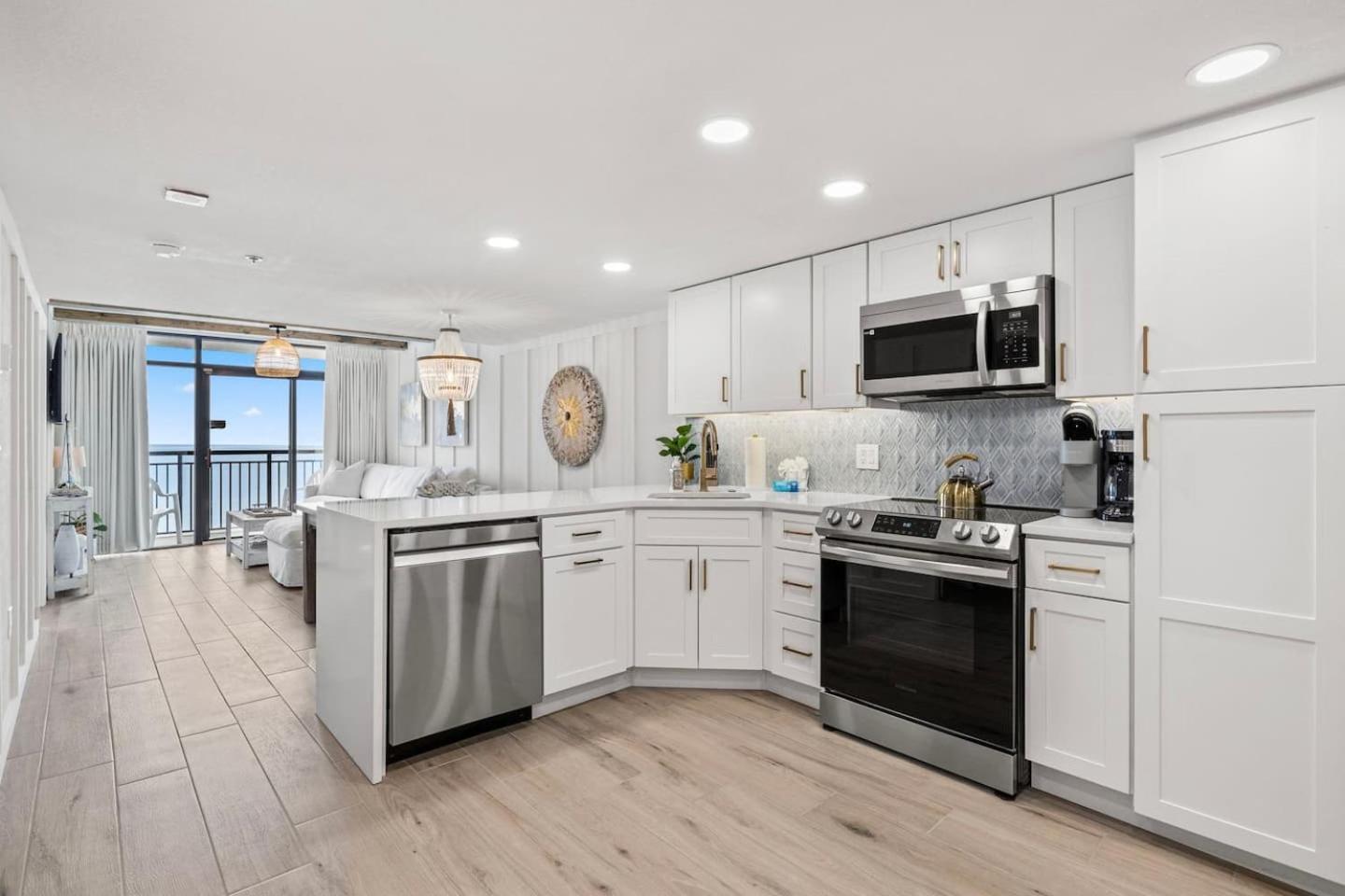 Luxury Ocean Front By Barefoot Landing Leilighet Myrtle Beach Eksteriør bilde